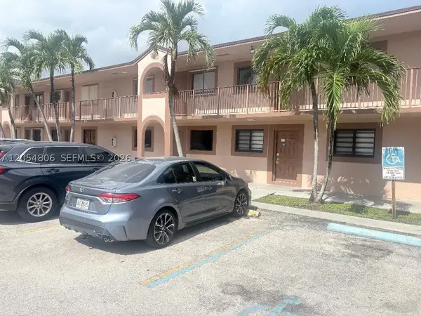 2332 W 56th St #7, Hialeah, FL 33016