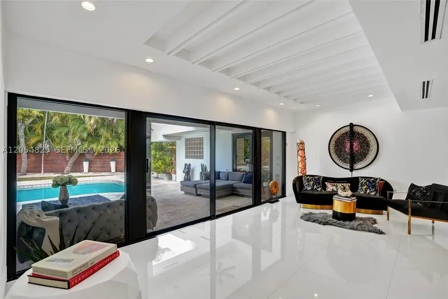 19130 NE 21st Ave, North Miami Beach, FL 33179 - #3