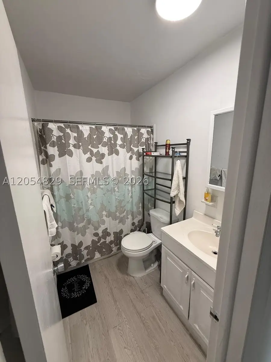 3536 NE 168th St #403, North Miami Beach, FL 33160 - #2