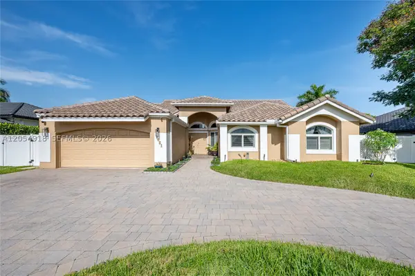 1551 SW 52nd Ter, Plantation, FL 33317