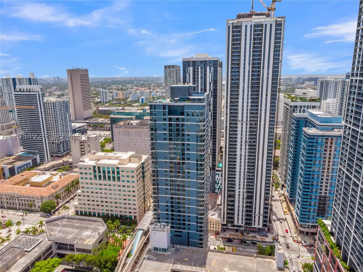 121 NE 5th St #3405, Miami, FL 33132 - #1