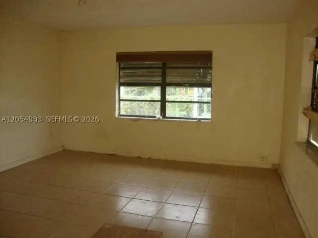 327 NW 3rd St, Florida City, FL 33034 - #3