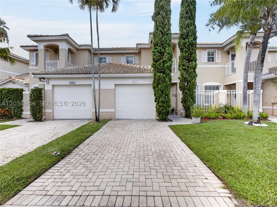 17071 NW 22nd St, Pembroke Pines, FL 33028 - #2