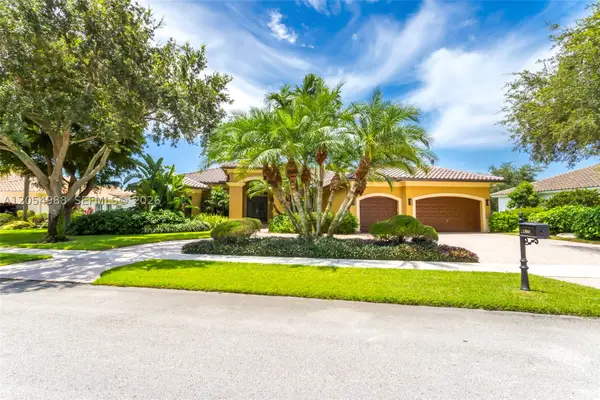 13860 SW 40th St, Davie, FL 33330