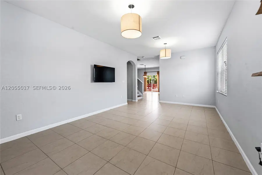 3424 NE 1st St, Homestead, FL 33033 - #3