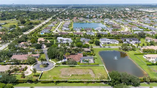 10991 Northstar St, Davie, FL 33324