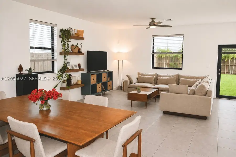 11942 SW 239th St, Homestead, FL 33032 - #3