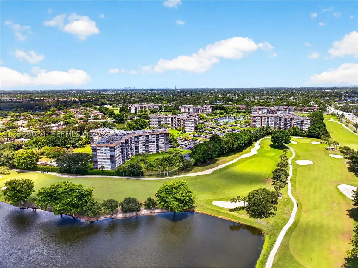 900 Saint Charles Pl #621, Pembroke Pines, FL 33026 - #1