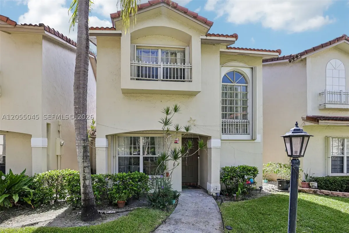 115 NW 108th Ave, Pembroke Pines, FL 33026 - #1
