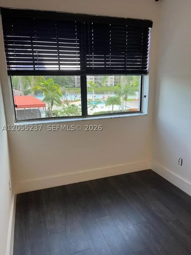 11622 NW 11th St, Pembroke Pines, FL 33026 - #2