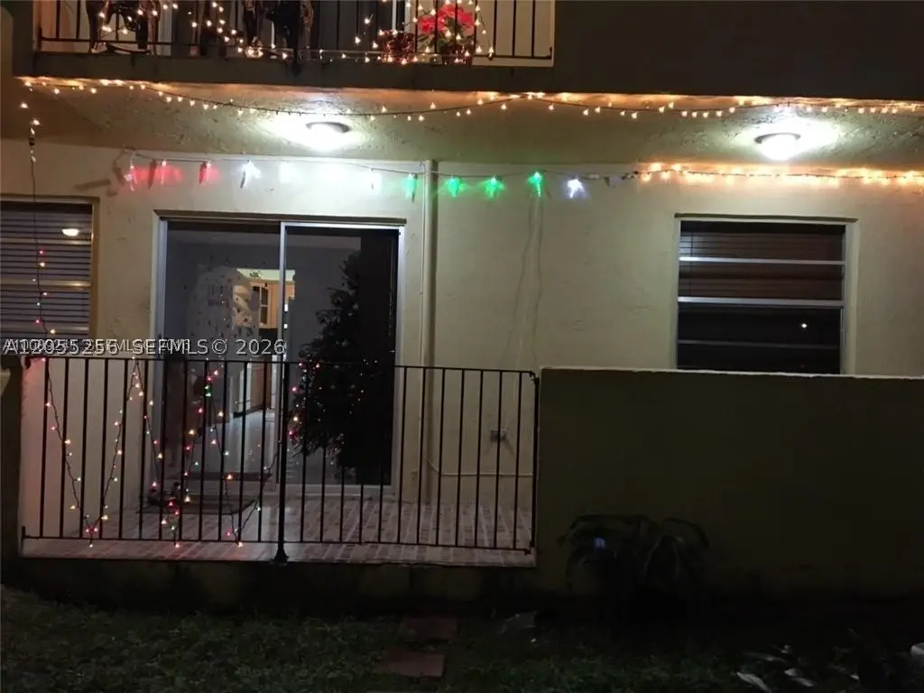 1221 SW 122nd Ave #105, Miami, FL 33184 - #1