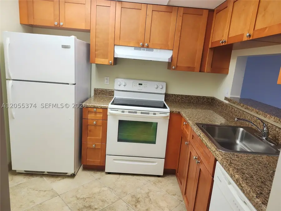 9311 Orange Grove Dr #408, Davie, FL 33324 - #2