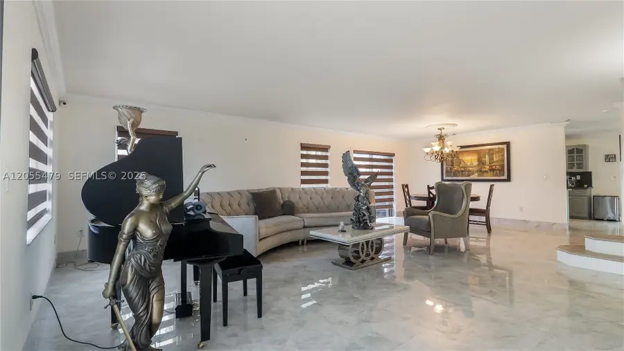 7733 NW 192 St, Hialeah, FL 33015 - #3