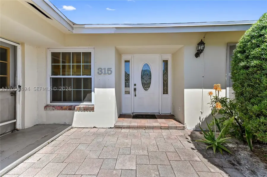 315 SW 12th Ave, Boynton Beach, FL 33435 - #2