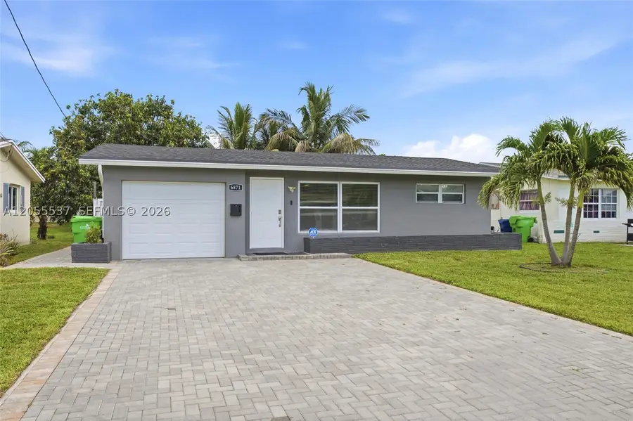 6871 NW 28th St, Sunrise, FL 33313 - #2