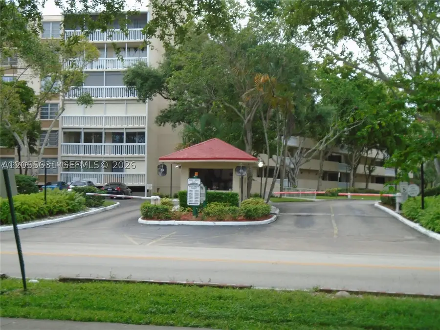 6921 Environ Blvd #4P, Lauderhill, FL 33319 - #2
