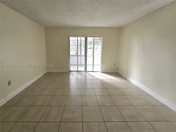 4334 NW 9th Ave #9-1B, Deerfield Beach, FL 33064