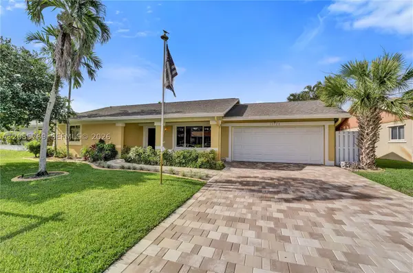 11720 SW 59th Ct, Cooper City, FL 33330