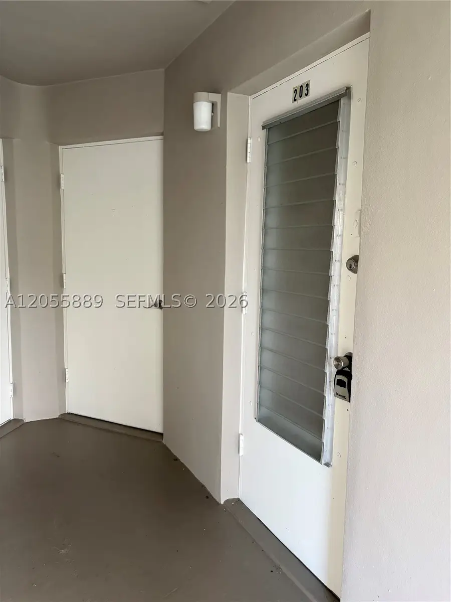 306 S Circle Dr S #203, Boynton Beach, FL 33435 - #2