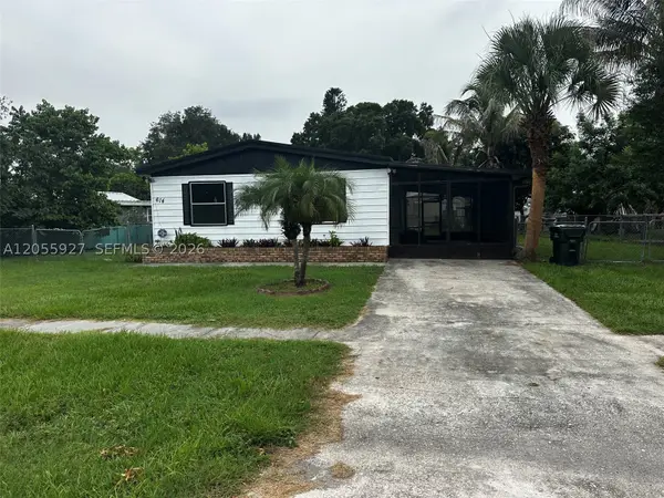 614 Bowden Rd, Clewiston, FL 33440