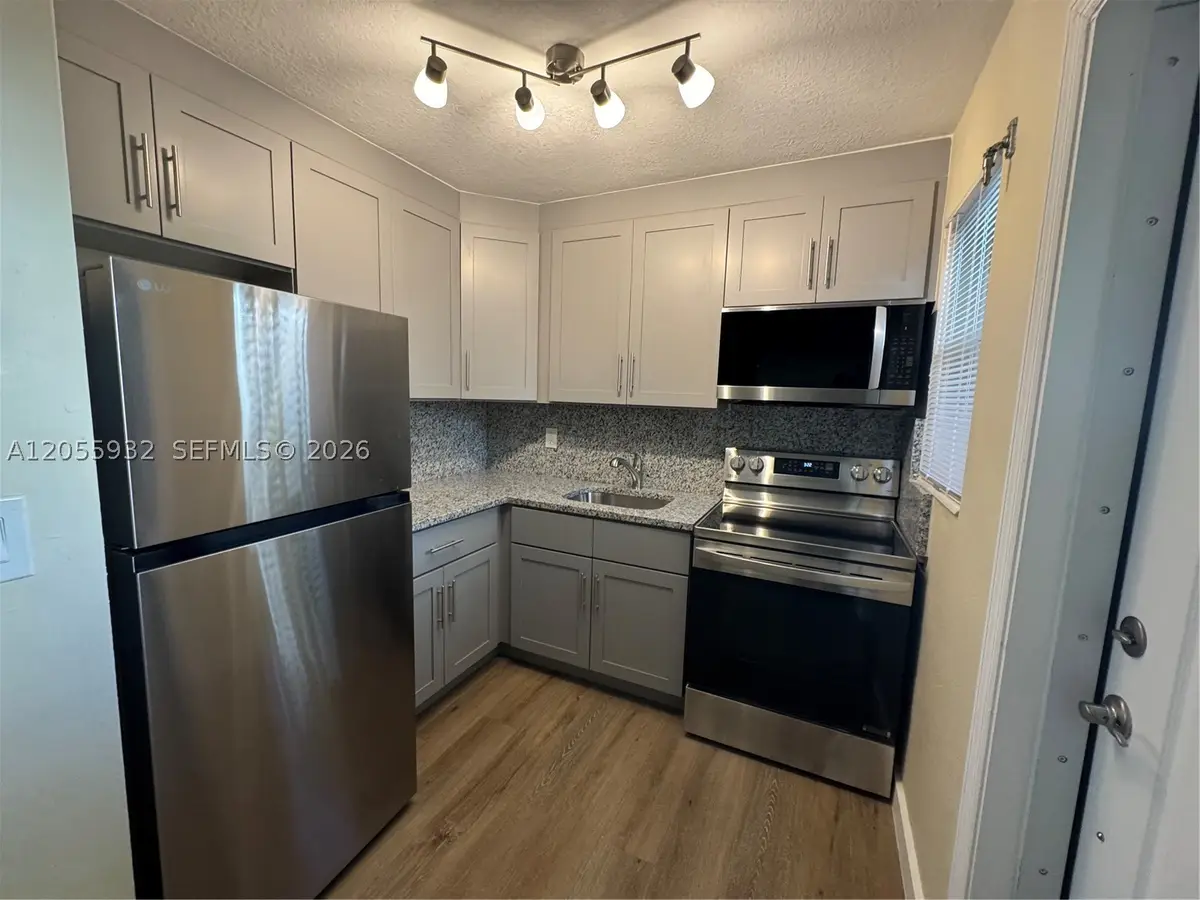 707 S 19th Ave #3, Hollywood, FL 33020 - #1