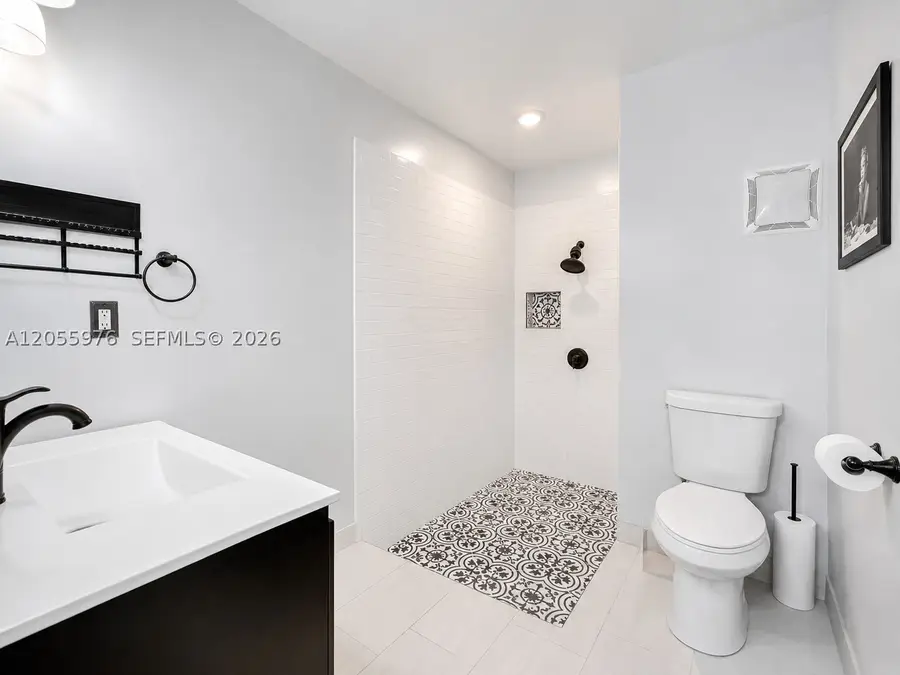 6870 NW 30th Ave, Fort Lauderdale, FL 33309 - #3