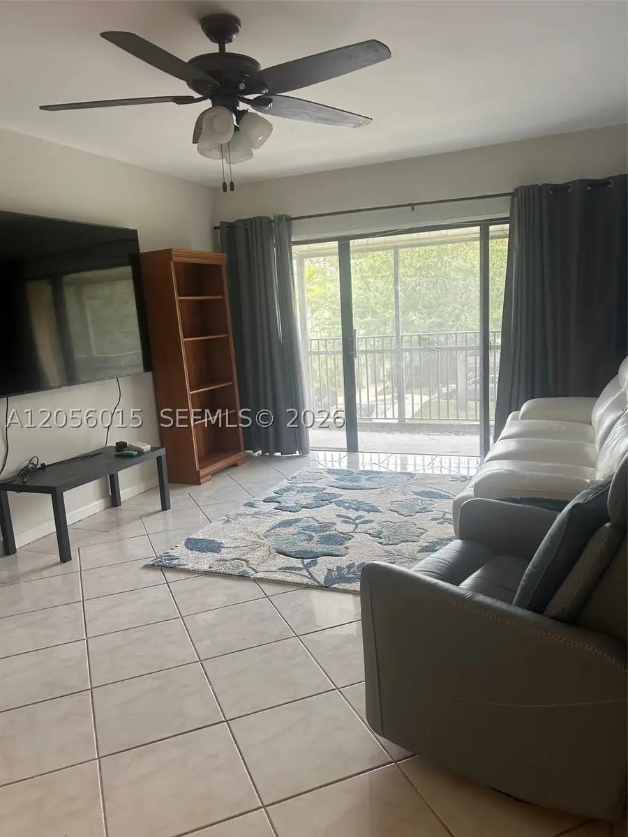 5921 Washington St #128, Hollywood, FL 33023 - #2
