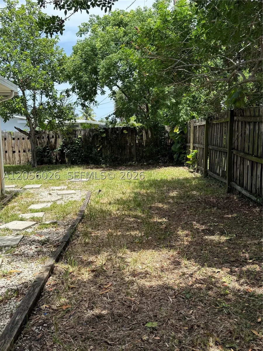1640 NE 33rd St, Pompano Beach, FL 33064 - #2