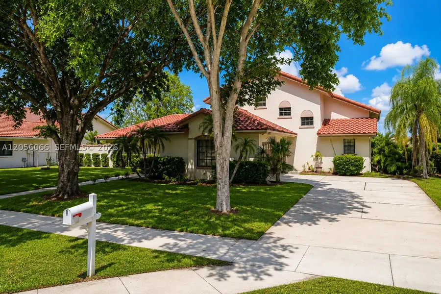 1855 SW 101st Ave, Davie, FL 33324 - #3