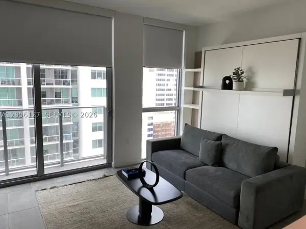 227 NE 2nd St #1910, Miami, FL 33132