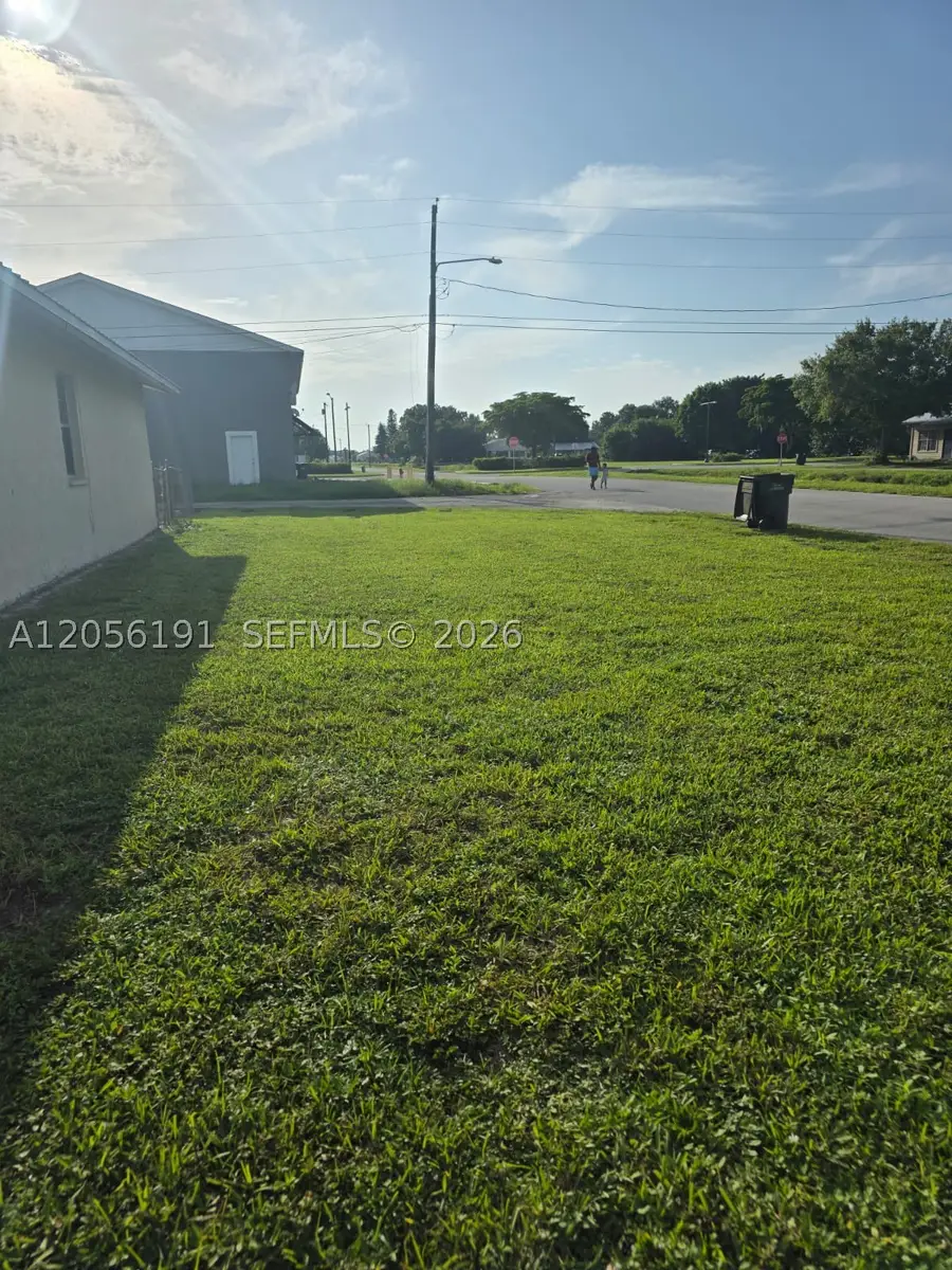00 W Alveredez Ave, Clewiston, FL 33440 - #2