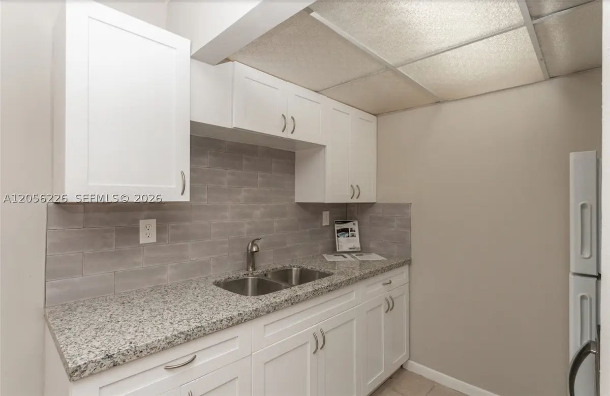 2145 Pierce St #218, Hollywood, FL 33020 - #1