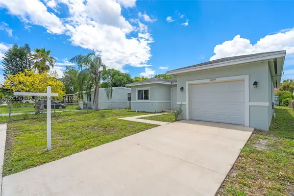 1330 NW 11th St, Fort Lauderdale, FL 33311