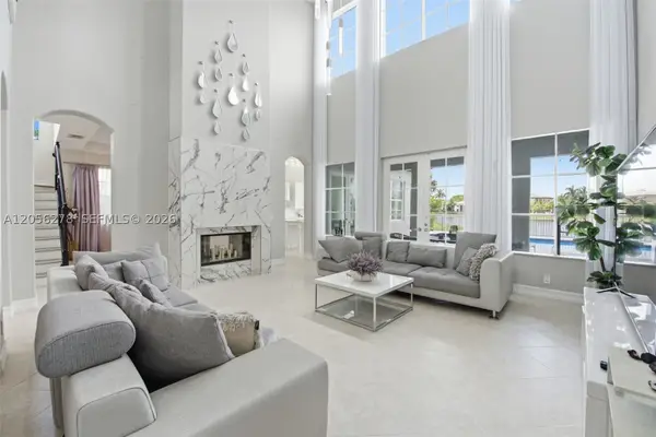 7896 NW 110th Dr, Parkland, FL 33076