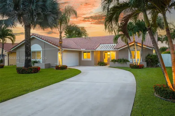 5621 Thornbluff Ave, Davie, FL 33331