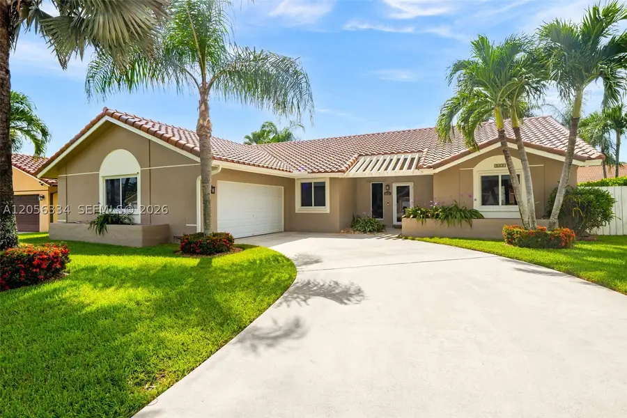 5621 Thornbluff Ave, Davie, FL 33331 - #2