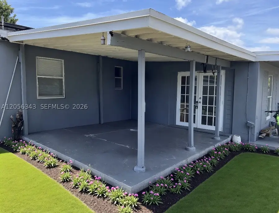 1885 NE 53rd St, Pompano Beach, FL 33064 - #3