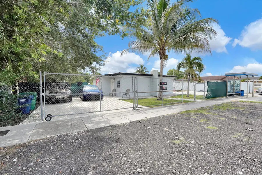 17821 SW 107th Ave, Miami, FL 33157 - #2