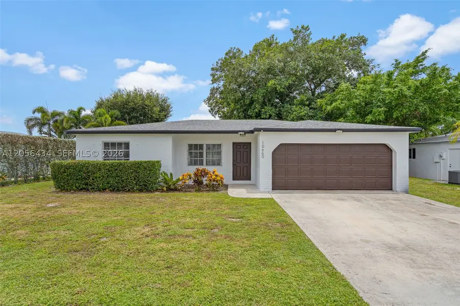 10660 Eureka St, Boca Raton, FL 33428 - #2