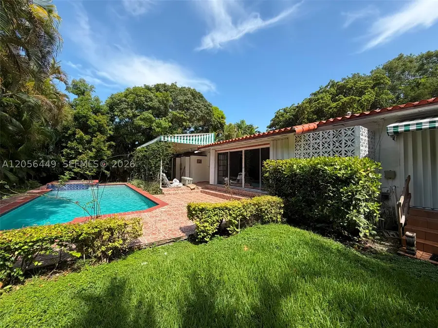 1540 Dorado Ave, Coral Gables, FL 33146 - #3