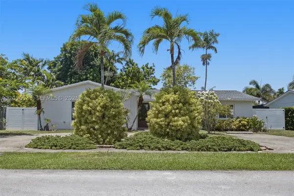9123 SW 181st St, Palmetto Bay, FL 33157