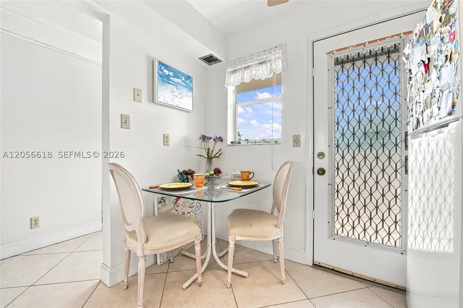 1025 SE 2nd Ave #406, Dania Beach, FL 33004 - #2