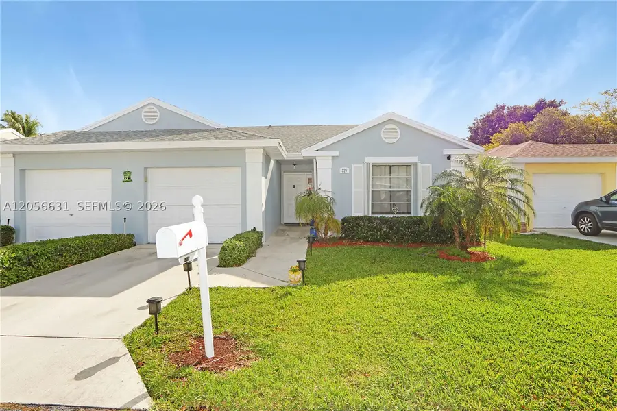 527 SE 21st Dr, Homestead, FL 33033 - #2