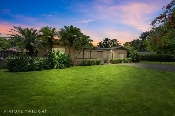 27305 SW 162nd Ct, Homestead, FL 33031