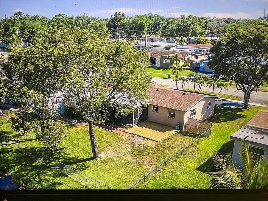 5231 SW 89th Ave, Cooper City, FL 33328 - #2