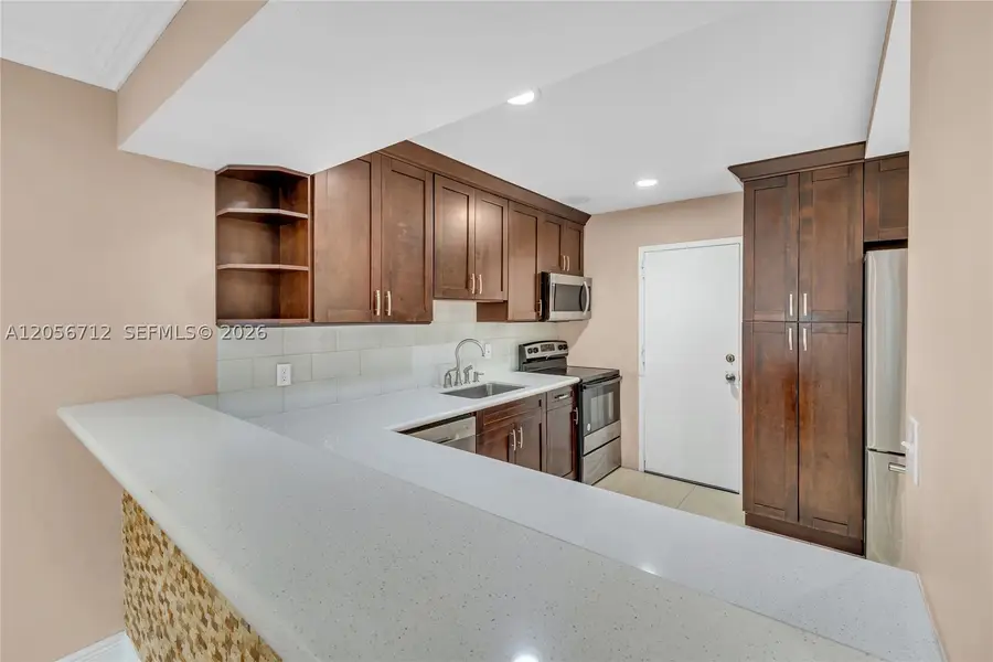 4848 NW 24th Ct #118, Lauderdale Lakes, FL 33313 - #3