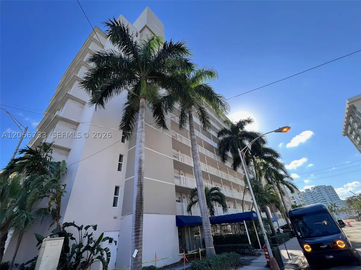 1300 Lincoln Rd #D304, Miami Beach, FL 33139 - #1