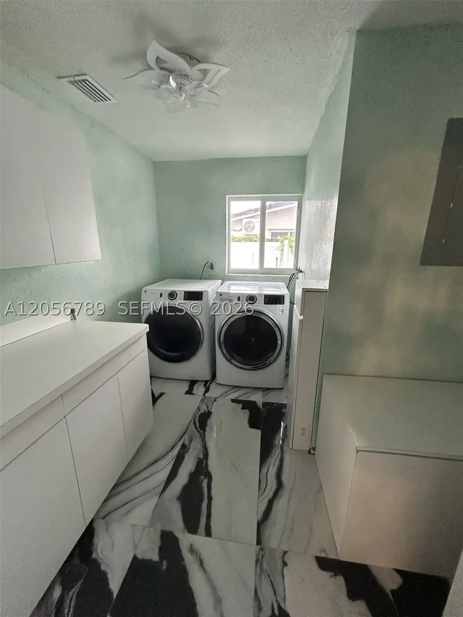 5240 SW 10th Ct, Plantation, FL 33317 - #3