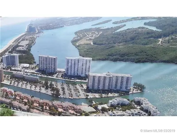 300 Bayview Dr #207, Sunny Isles Beach, FL 33160
