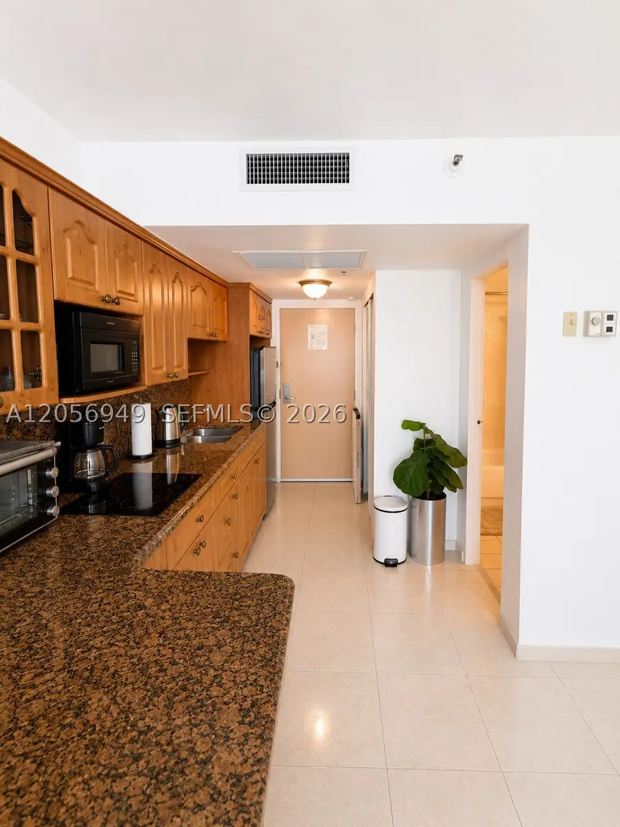 19201 Collins Ave #1025, Sunny Isles Beach, FL 33160 - #2